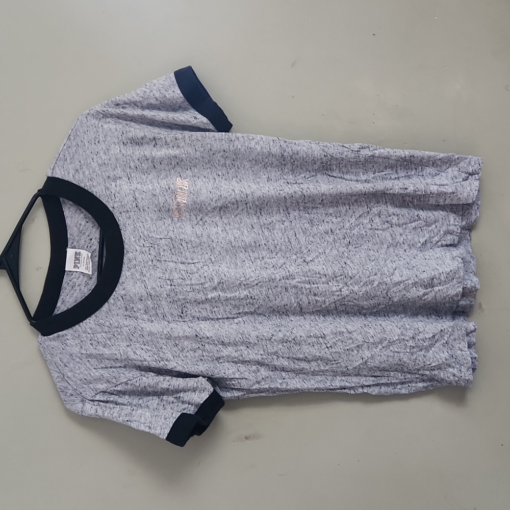 Victoria's Secret PINK Tee Size Medium Grey